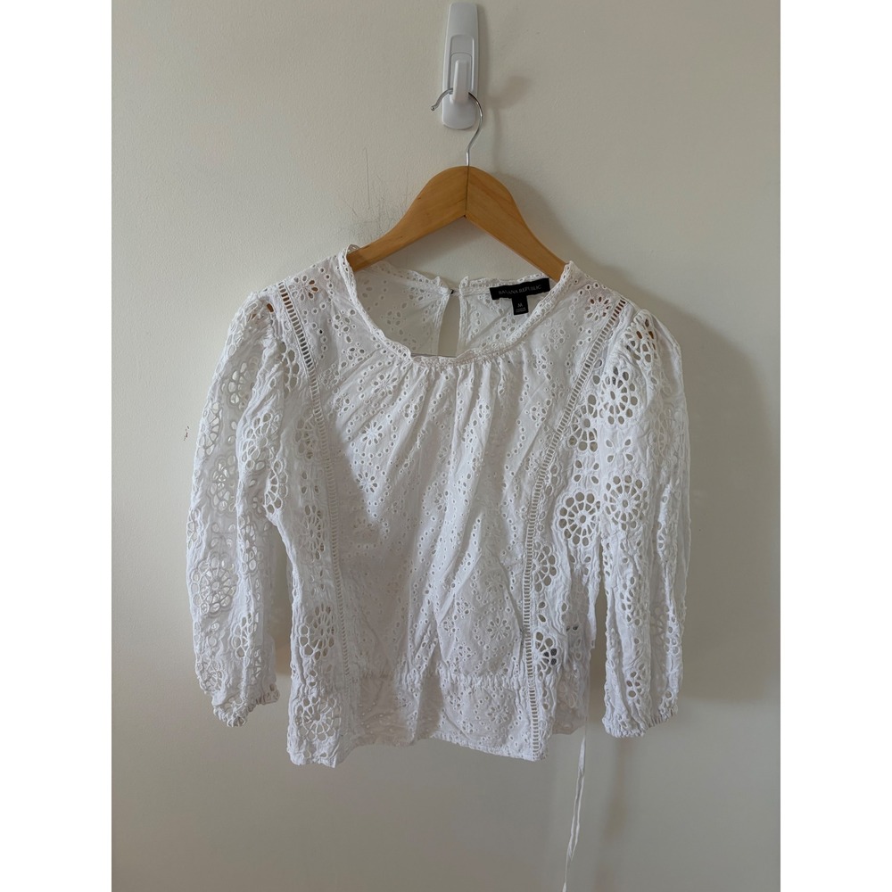 Banana Republic White Eyelet Lace Smocked Blouse 3/4 Puff Sleeve Medium